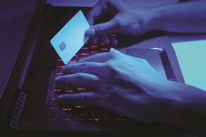 Chưa dễ “luật hóa” bảo hiểm an ninh mạng