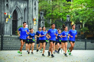 Thông qua giải chạy, Standard Chartered hướng đến việc tôn vinh truyền thống và đề cao giá trị bền vững.