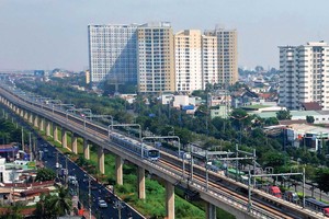 Tại TP.HCM, mức độ tăng giá của căn hộ chung cư đã vượt xa nhà liền thổ. Ảnh: Lê Toàn.