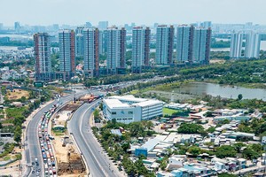 Nguồn cung căn hộ tại TP.HCM đang được bổ sung mạnh mẽ. Ảnh: Bình Minh.