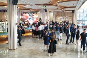 Một dự án thu hút khá đông khách hàng trong dịp mở bán đầu năm 2026. Ảnh: Lê Toàn.