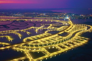 Dự án Khu đô thị lấn biển Cần Giờ, quy mô 2.870 ha, tổng vốn đầu tư hơn 10 tỷ USD, đang được triển khai rầm rộ.