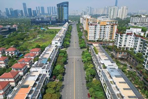 Bất động sản giá trị thực vẫn được săn đón. Ảnh: Lê Toàn.