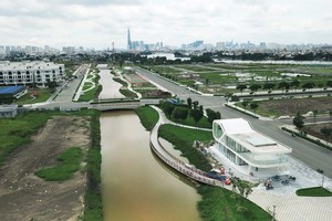 Dự án Vạn Phúc City đang gặp vướng mắc liên quan đến điều chỉnh chức năng nhà ở xã hội sang nhà ở thương mại. Ảnh: Lê Toàn.