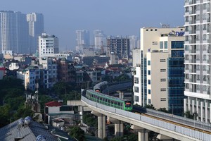 TOD trở thành “đòn bẩy” mở rộng không gian đô thị và mang đến nhiều cơ hội tiếp cận nhà ở, dịch vụ cho người dân. Ảnh: Dũng Minh.