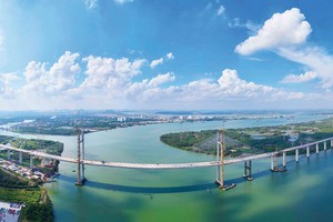 Toàn tuyến cao tốc Bến Lức - Long Thành được khép kín. Ảnh: Lê Toàn.