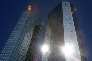 Deustche Bank cân nhắc rời khỏi nước Anh vì "Brexit"