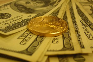 Vàng ít biến động ngày đầu tuần