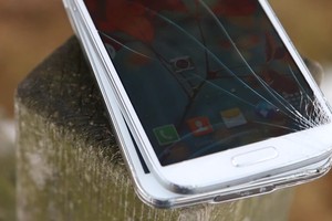 Apple đã tệ, Samsung còn tệ hơn!