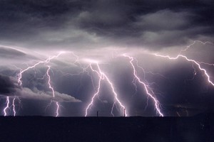 Những điều cần biết về “cơn ác mộng” tài chính toàn cầu đang diễn ra