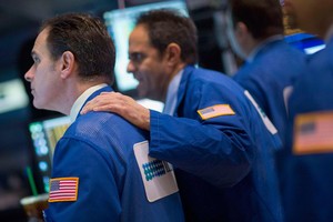 S&P 500 có tháng tuyệt vời nhất trong 4 năm qua