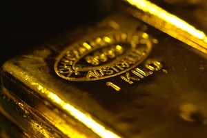 Giá vàng ngày 3/11: Chạm đáy thấp nhất 4 tuần