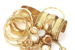 Giá vàng ngày 23/2: Quay đầu tăng nhẹ