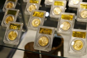 Giá vàng ngày 15/8: Giá vàng trong nước tiếp tục tăng