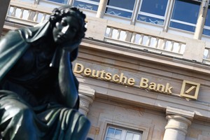 Deutsche Bank lao đao vì khoản tiền phạt 14 tỷ USD