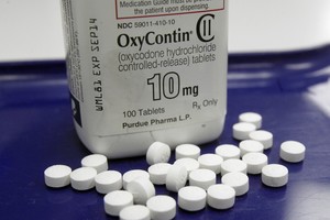 Cơn nghiện Oxycontin tại Trung Quốc, mỏ vàng cho các nhà sản xuất thuốc