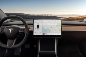 Tesla sắp phải dè chừng Mercedes