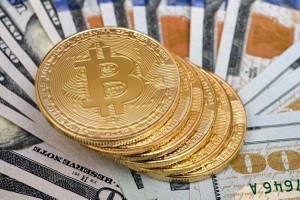 Nỗi sợ “nhỡ tàu” Bitcoin lan rộng