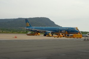 Việc nâng cấp cảng hàng không đã giúp Phú Quốc trở thành điểm đến đầy hấp dẫn và địa chỉ thu hút nhiều dự án đầu tư lớn