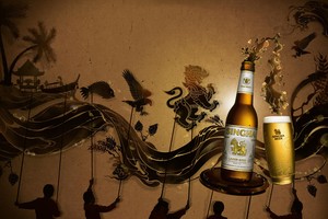 Singha là thương hiệu được công nhận trên toàn cầu, là công ty hàng đầu của Thái Lan trên thị trường bia và đồ uống không cồn.