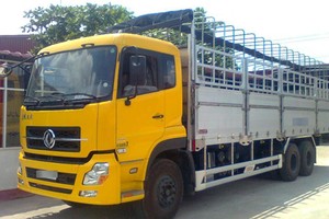 Giá nhiều loại xe nhập từ Trung Quốc chỉ được khai bằng một nửa giá thực tế để lách thuế. Ảnh minh hoạ