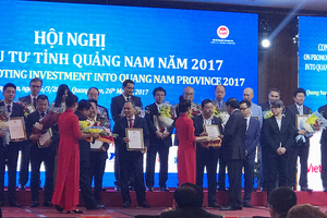 Chủ tịch kiêm Tổng giám đốc Tập đoàn Đất Xanh nhận quyết định đầu tư