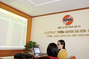 Tự doanh kéo kết quả kinh doanh SHS giảm mạnh