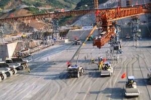 SDT bị truy thu và phạt cả tỷ đồng tiền thuế