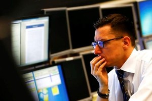 Khối ngoại mua vào thấp nhất năm trong phiên 15/5