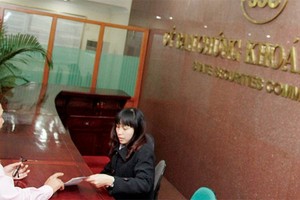 Ủy ban Chứng khoán Nhà nước tối đa chỉ có 3 Phó Chủ tịch