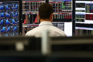 Tuần qua, khối ngoại mua ròng tăng gấp gần 5 lần tuần trước