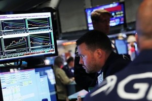 Khối ngoại chuyển hướng, mua ròng mạnh nhất trên HNX kể từ đầu năm trong phiên 27/6