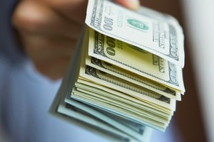 11 “bức tường” ngăn bạn thành triệu phú