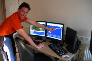 Khối ngoại mua ròng mạnh cổ phiếu đầu cơ trong phiên 8/12