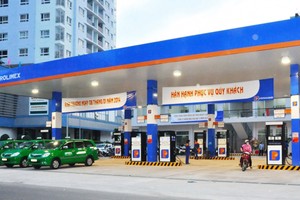 Petrolimex chào sàn HOSE với giá tham chiếu 43.200 đồng/CP