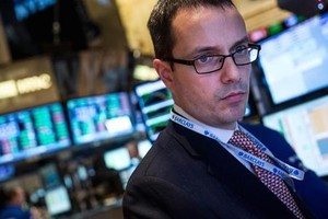 Khối ngoại tiếp tục gom PLX, quay ra bán ròng nhẹ trong phiên 12/5