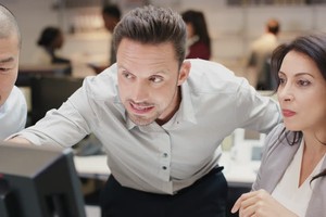 Khối ngoại giao dịch nhỏ giọt, trở lại bán ròng trong phiên leo đỉnh ngày 13/10