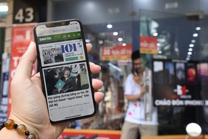 iPhone X chính hãng “cháy hàng” khi chưa kịp lên kệ