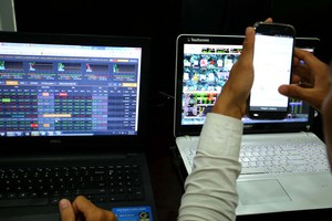 Thêm 1 cá nhân bị phạt 550 triệu đồng vì thao túng cổ phiếu KVC