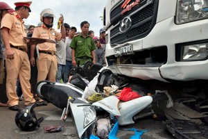 Hiện trường vụ tai nạn. Ảnh:Quỳnh Trần.