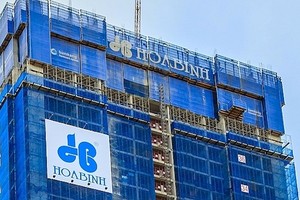 Phó Tổng giám đốc khu vực miền Bắc của Xây dựng Hòa Bình (HBC), ông Lê Văn Nam xin nghỉ việc