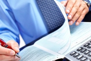 Thêm 3 cá nhân bị xử phạt vì lỗi công bố thông tin