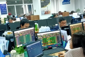 Tháng 3, có 227 nhà đầu tư ngoại được cấp mã số giao dịch và gần 31.950 tài khoản trong nước mở mới