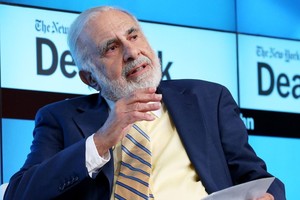 Tập đoàn của tỷ phú Carl Icahn thiệt hại nặng chỉ vì một báo cáo của công ty nghiên cứu tài chính