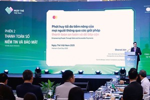 Ông Sharad Jain, Giám đốc Quốc gia Mastercard tại Việt Nam, Lào và Campuchia chia sẻ tại hội thảo.