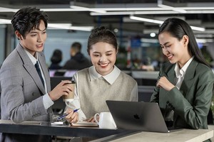 Giao dịch chứng khoán sáng 15/6: Nhóm cổ phiếu chứng khoán đua nhau khởi sắc