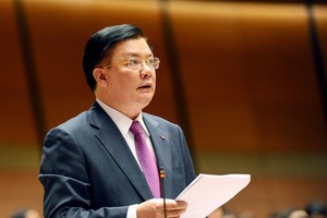 Bộ trưởng Bộ Tài chính Đinh Tiến Dũng