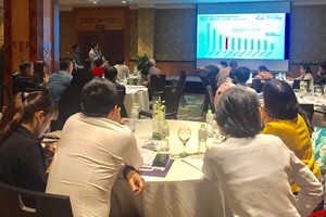 Rất đông nhà đầu tư tại Hà Nội tới tham dự hội thảo tư vấn định cư Canada do CJ Group Legal Services Inc tổ chức tại Hà Nội