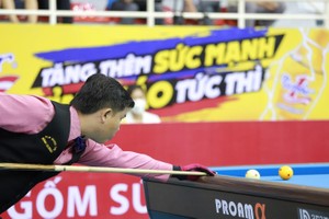 Number 1 tiếp sức 64 cơ thủ tranh tài giải Billiards Carom 3 băng quốc tế Bình Dương lần thứ X