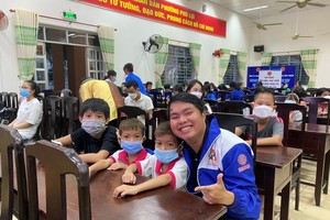 Trương Chấn Sang hiện đang tham gia giảng dạy tại tại Trung tâm hoạt động thanh niên tỉnh Bình Dương.